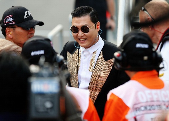 Điệu nhảy Gangnam Style của PSY đang gây sốt trên toàn thế giới.